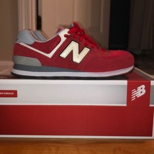 Men’s New Balance 574 (Size 10.5)